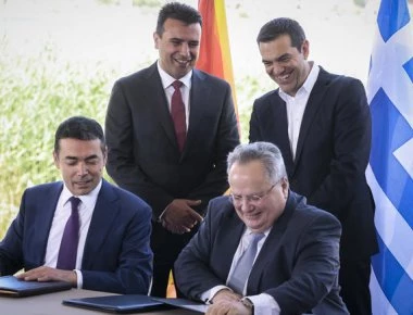 «Καρφί» Κοτζιά για Τσίπρα: «Αν ήμουν ακόμη ΥΠΕΞ θα τράβαγα τα αυτιά του Ζάεφ»